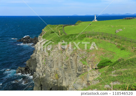 [Saga Prefecture] Hizen Tateishizaki Lighthouse and Sugihara Ranch 118546520