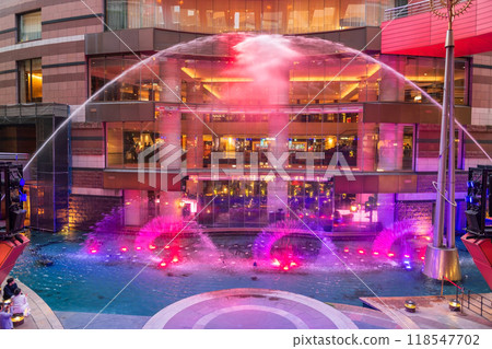 Fountain dancing musical water show with light up, Fukuoka Canal City 118547702