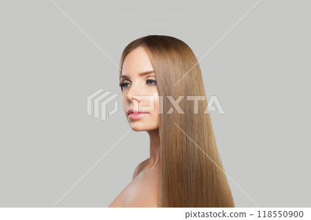 Fashion portrait of young woman model with modern make-up  118550900