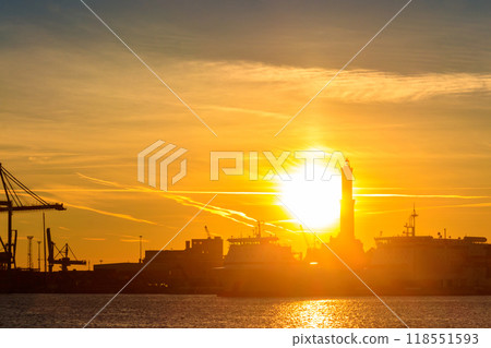 View of Lanterna (lighthouse) in the old port of the city of Genoa at sunset, Italy View of Lanterna (lighthouse) in the old port of the city of Genoa at sunset, Italy 118551593