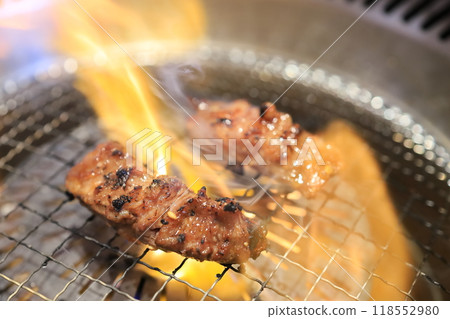 黑毛和牛牛肉烤肉 黑毛和牛牛肉烤肉 118552980