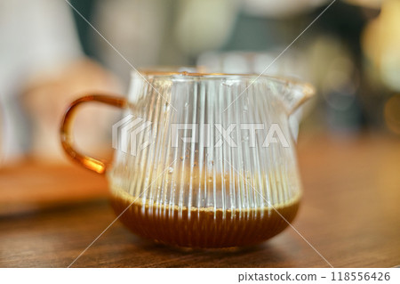 black drip coffee in glass server 118556426