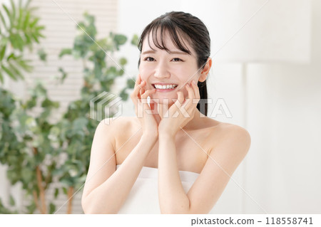 年輕女性的美麗形象 118558741