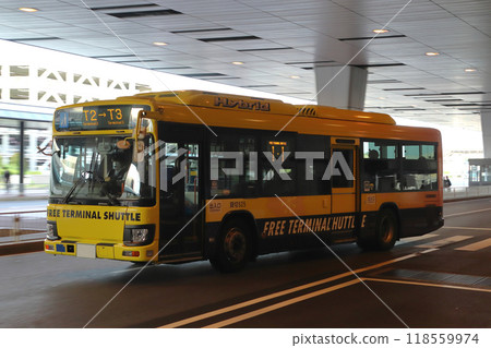 [NRT] 成田機場：航廈之間的免費接駁車 118559974