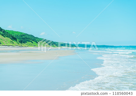 The beautiful sea of Tanegashima The beautiful sea of Tanegashima 118560043