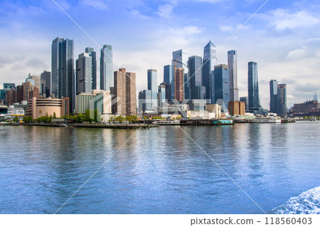 Manhattan from Hudson river Manhattan from Hudson river 118560403
