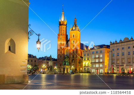 Basilica of St Mary, Krakow, Poland 118564458