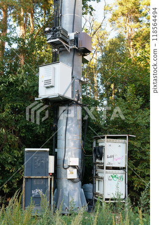 signal mobile communication sky technology cellular network blue equipment metal cell global signal mobile communication sky technology cellular network blue equipment metal cell global 118564494