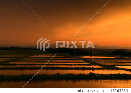Kitakami City, Iwate Prefecture, Ruins of the Sunset 118565284
