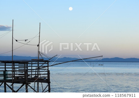 Ariake Sea early morning scenery Ariake Sea early morning scenery 118567911