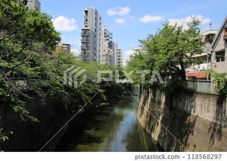 都電荒川線、表影橋站附近 118568297