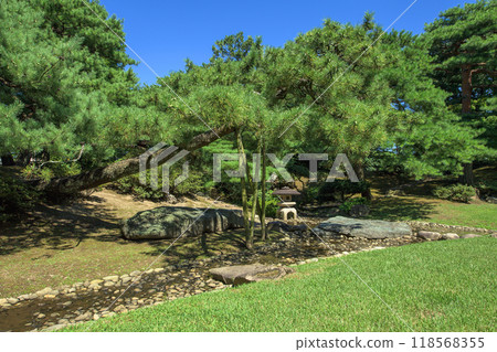 Daimyo Garden: Former Akita feudal lord Satake clan villa, Joshitei, Akita City 118568355
