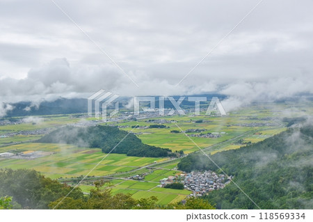 View from the top of Shizugatake, Shiga View from the top of Shizugatake, Shiga 118569334
