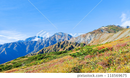 Climbing Mt. Karamatsu in autumn (view of Mt. Kashima-Yari, Mt. Goryu, and Mt. Karamatsu from Mt. Happo) 118569675