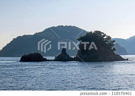 愛媛郡松山「吉島」（特納島），也出現在夏目漱石的小說「少爺」中 118570401