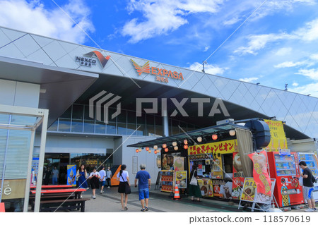 東名高速公路 - 日本最大的服務區之一 - 海老名服務區(下行)設施外觀 東名高速公路 - 日本最大的服務區之一 - 海老名服務區(下行)設施外觀 118570619