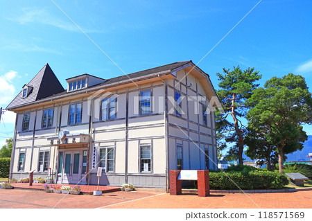 Scenery of the Tsuruga Railway Museum in Tsuruga City, Fukui Prefecture 118571569