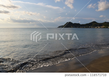 黃昏的千葉原岡海灘 黃昏的千葉原岡海灘 118571710
