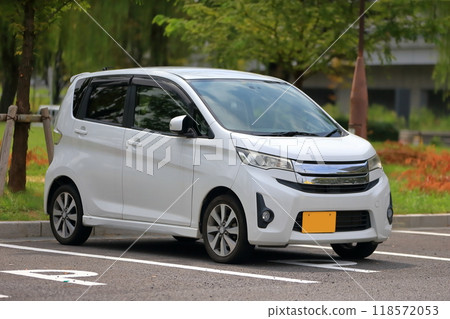 白光車形象 118572053