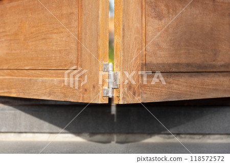 Hinges For Bi Fold And Sliding Doors 118572572