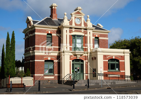 Historic Post Office - Queenscliff 118573039