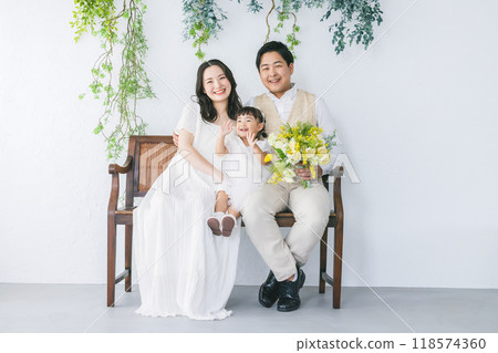 家庭婚紗影樓 118574360