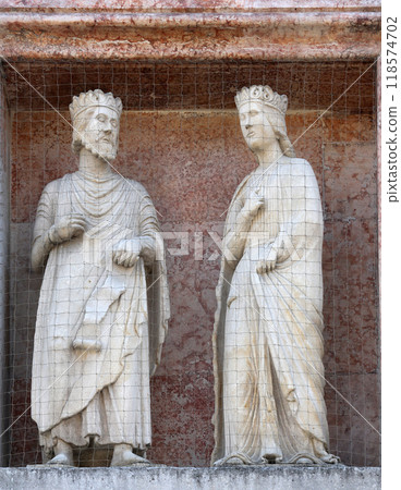 Saints, marble statue on the Baptistery, Parma, Emilia-Romagna Italy 118574702