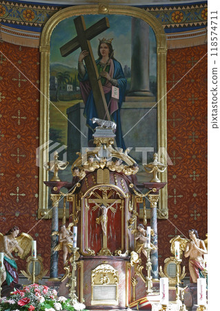 Main altar in the parish church of Helena in Zabok, Croatia Main altar in the parish church of Helena in Zabok, Croatia 118574711