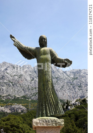 Statue of archangel Gabriel in Croatian shrine Vepric 118574721
