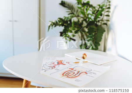 two drawings diagram location anatomy dental section and the human respiratory organ lungs 118575150