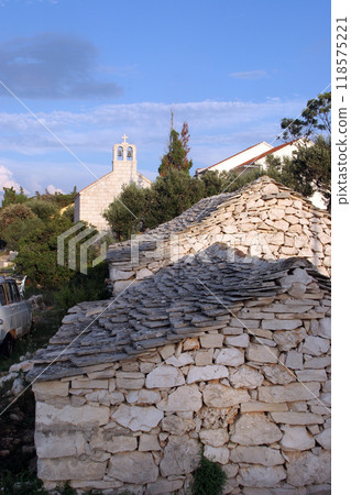 Chapel of Saint Teresa in Racisce, Croatia 118575221
