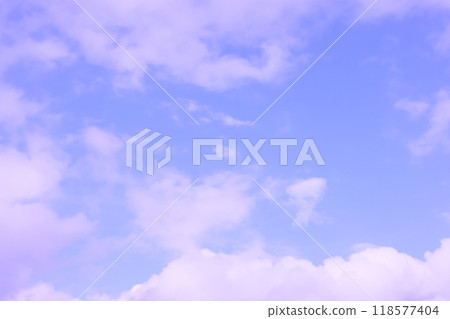 White clouds spread across the blue sky (background material) White clouds spread across the blue sky (background material) 118577404