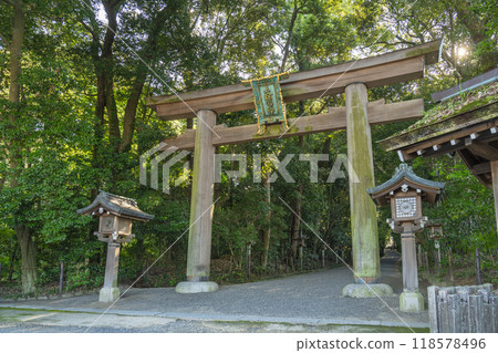 三輪明神 大神神社第二鳥居 118578496