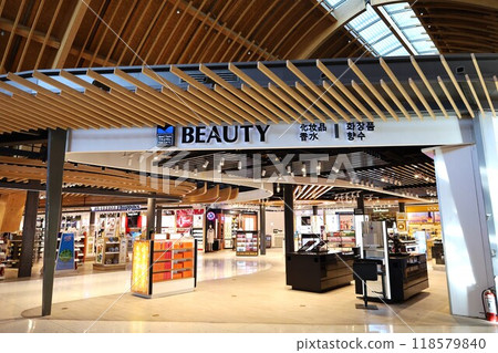 Duty-free shops at Mactan Cebu International Airport Terminal 2 118579840
