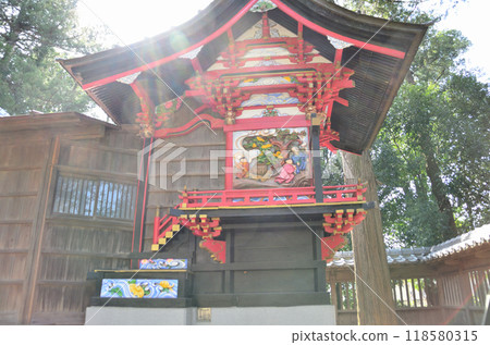 Hachiman Shrine, located in Uenodai, Fukaya City, Saitama Prefecture 118580315