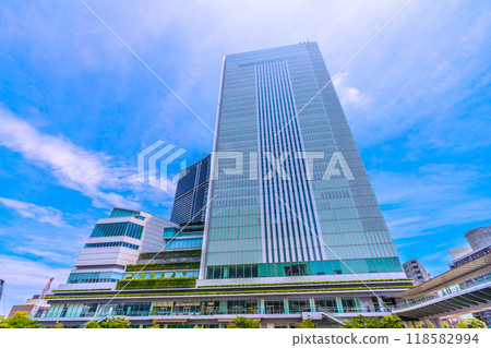 Yokohama cityscape in Japan. Sakuragicho Station. View of the city of Yokohama, etc. = 18th 118582994