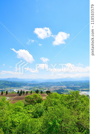 View from Yamamotoyama Plateau Observatory (Niigata Prefecture) 118583579