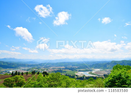 View from Yamamotoyama Plateau Observatory (Niigata Prefecture) View from Yamamotoyama Plateau Observatory (Niigata Prefecture) 118583580