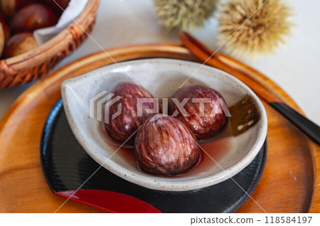 手工板栗燉澀皮 手工板栗燉澀皮 118584197