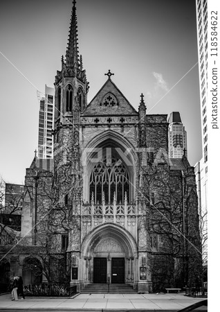 chicago city  downtown architecture and street scenes 118584622