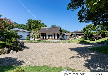 彥根市彥根城樂樂園禦書院 118585308