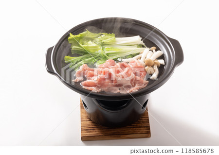 Pork shoulder loin shabu-shabu (for one person) 118585678