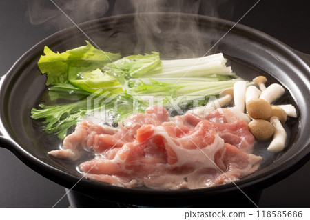 Pork shoulder loin shabu-shabu (for one person) Pork shoulder loin shabu-shabu (for one person) 118585686