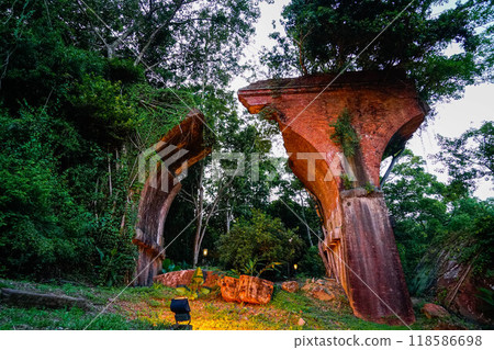 Sanyi, Miaoli, Taiwan Yutengping Broken Bridge Longteng Broken Bridge Neishechuan Second Railway Bridge 118586698