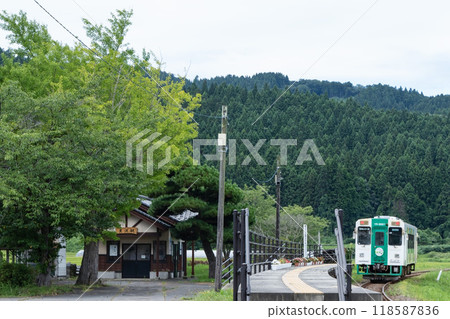 Local line running mountains Local line running mountains 118587836