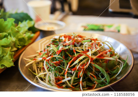Korea style Spring Onion Salad. spicy sald 118588056