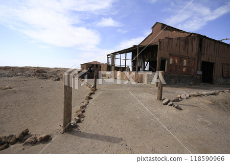 Santa Laura Humberstone saltpetre processing plant, Iquique, Chile 118590966