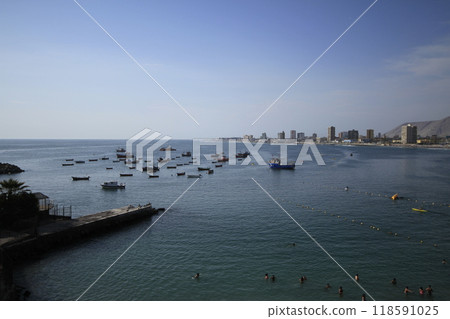 City view of Iquique, Chile 118591025