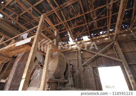 Santa Laura Humberstone saltpetre processing plant, Iquique, Chile 118591123