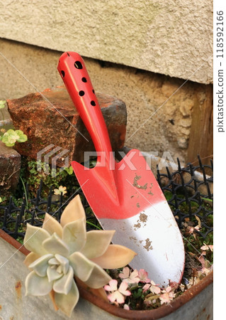 Gardening Gardening 118592166